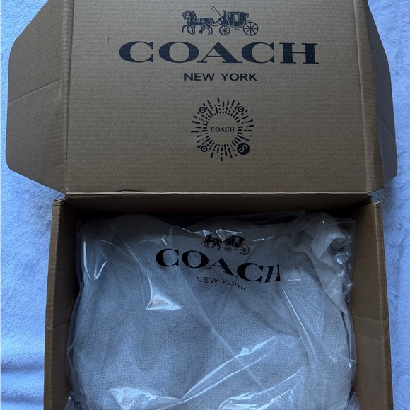 COACH Pink Pebbled Leather Shoulder Bag - Picture 3 of 3